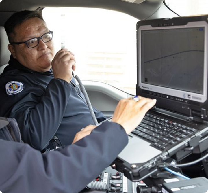 FirstNet Navajo Nation using CB and laptop in their vehicle
