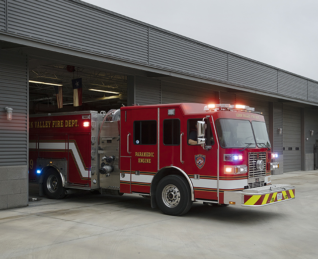 Leon Valley firefighters head out on a call. Being on FirstNet has given these firefighters more reliable connections to access the information they need while on an emergency response. Leon Valley is only 3.4 square miles but as a suburb of San Antonio it suffers from the same big city problems. The public safety agencies were on a large commercial carrier but had dropped calls and unreliable connections, so they switched to FirstNet. Now even the city manager and public works director are on FirstNet.