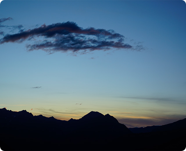 mountain range open sky mobile