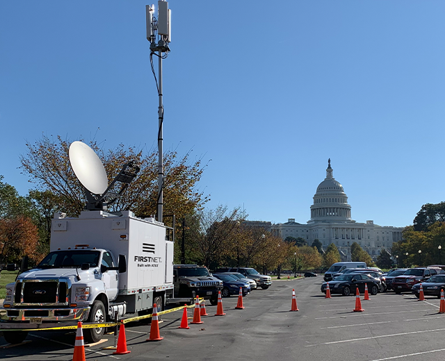 FirstNet deployable truck in the street with U.S. Capitol in the background